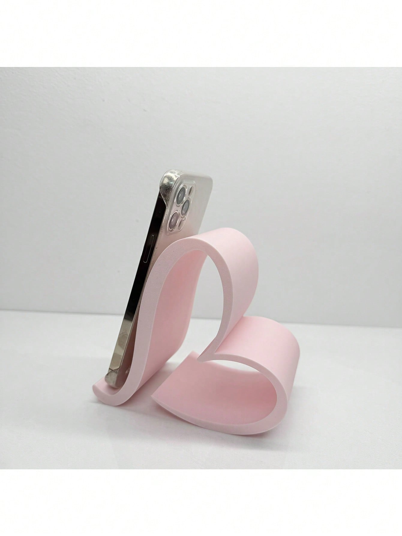 1pc Heart-Shaped Phone Holder  - مراجعة Office Tech Decor وسعره