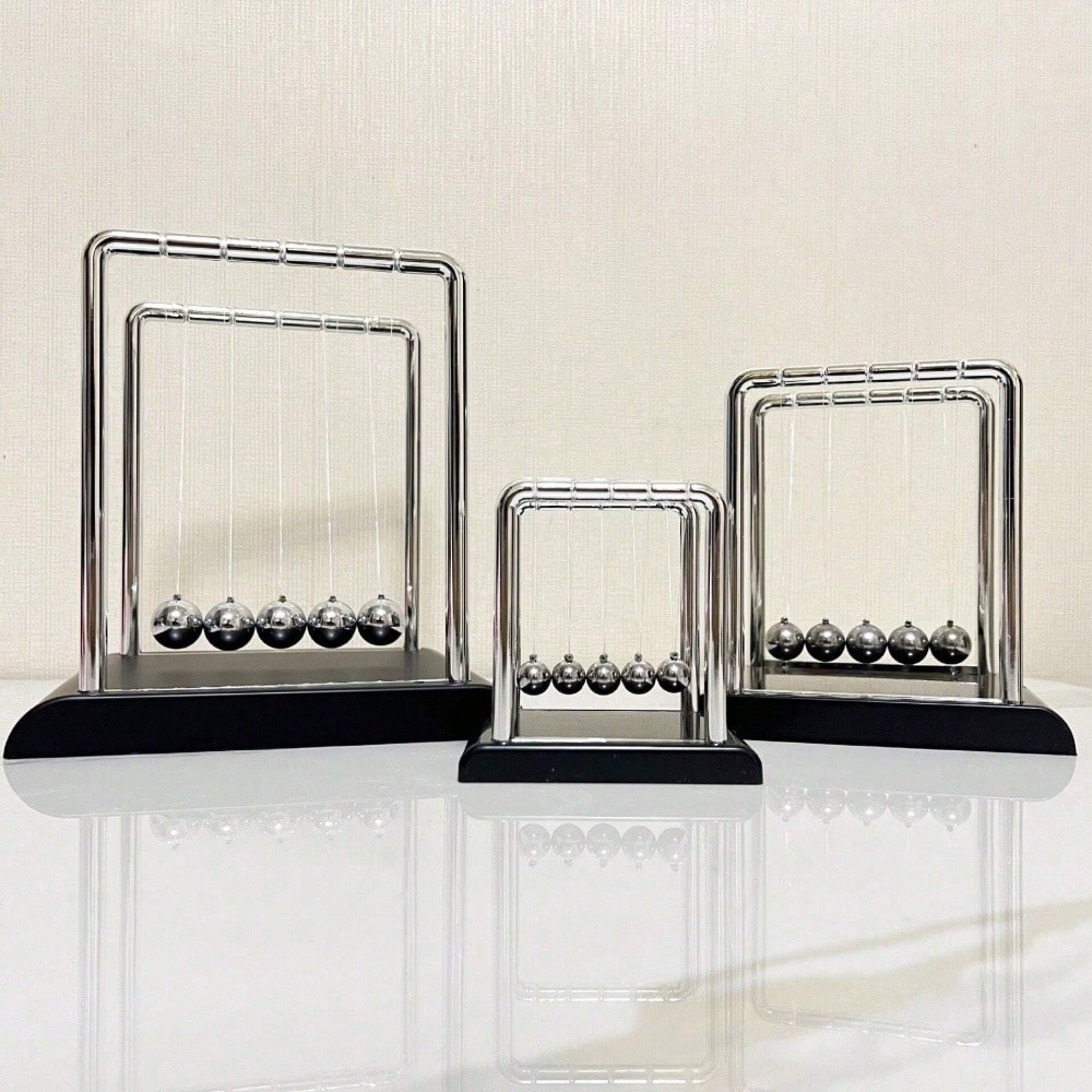 Black Metal Newton's Cradle Ba - مراجعة Office Tech Desk وسعره