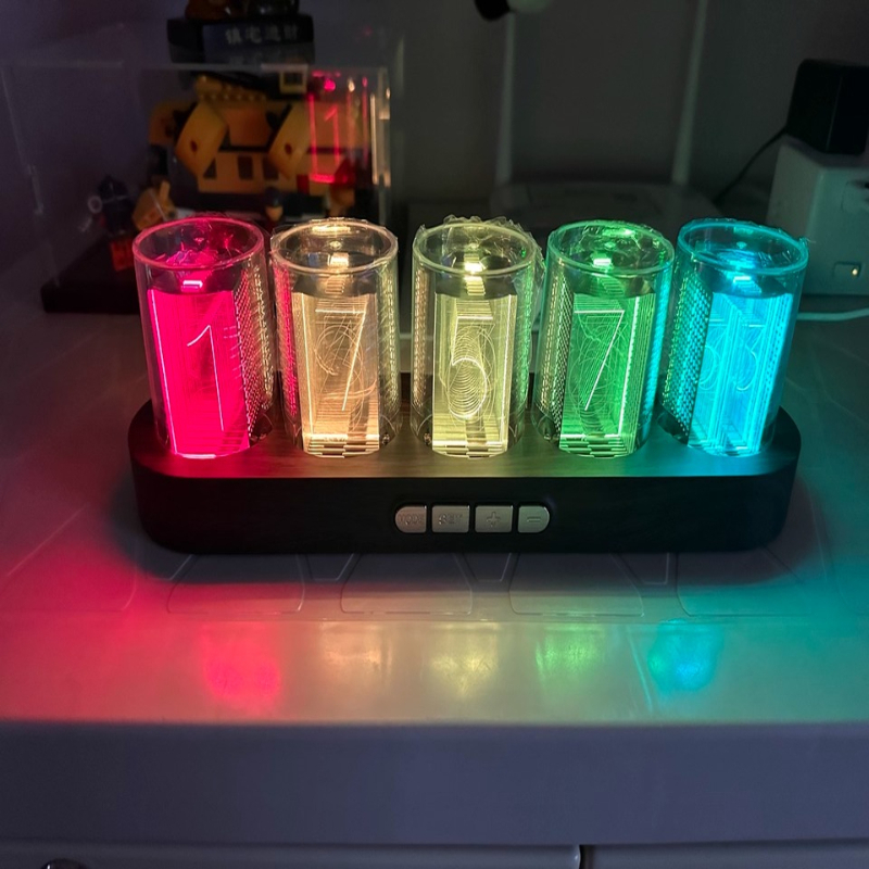RGB Gaming Desktop Tech Decor  - مراجعة Office Tech Decor وسعره