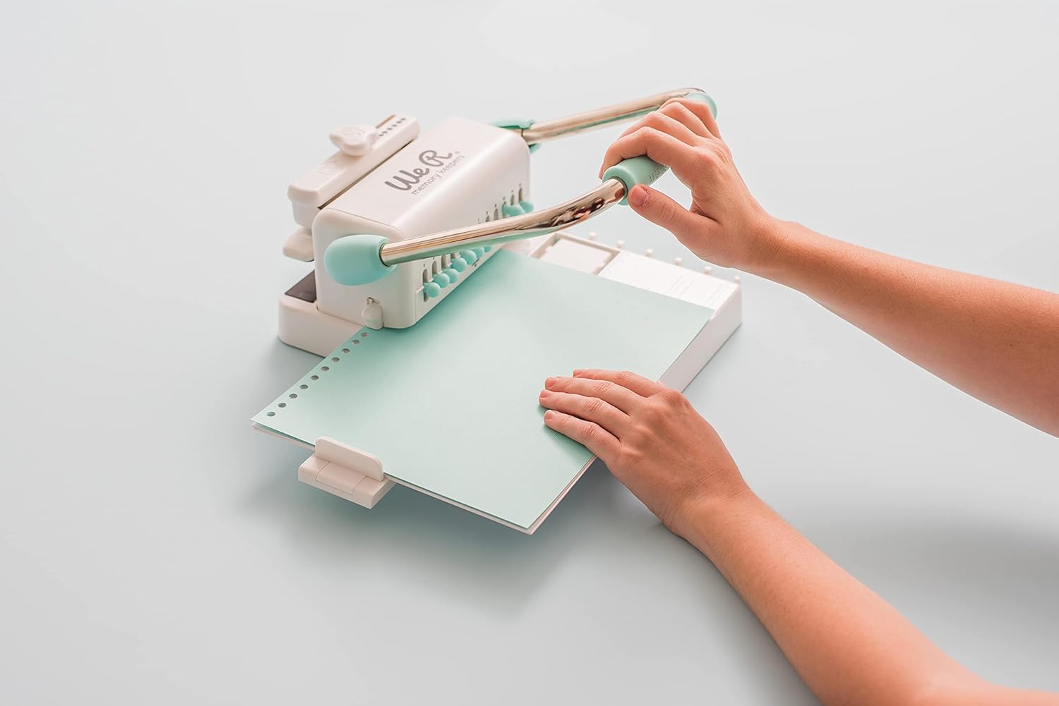 Professional Book Binding Mach - مراجعة Binding Machine Comb وسعره